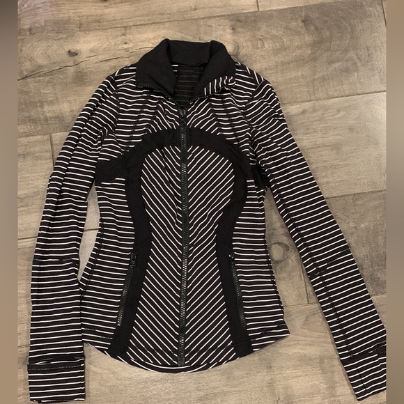 Lululemon define sweater - Picture 3 of 5